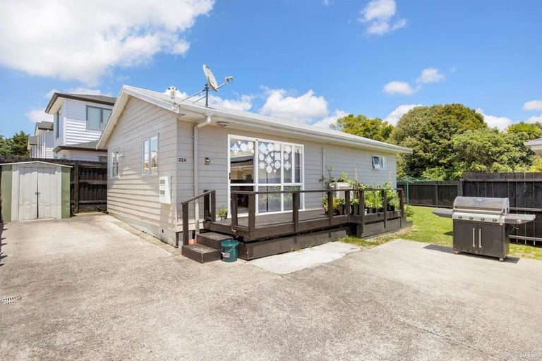 Photo of property in 22 Kaurilands Road, Titirangi, Auckland, 0604