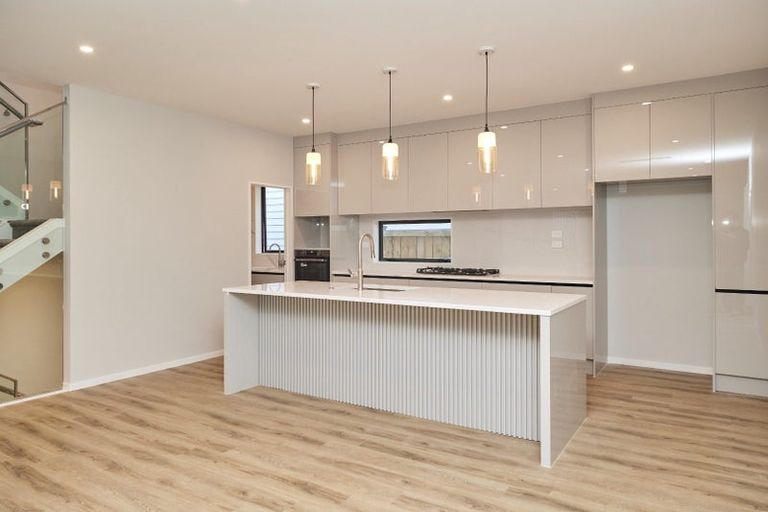 Photo of property in 4 Greenstead Close, Flat Bush, Auckland, 2019