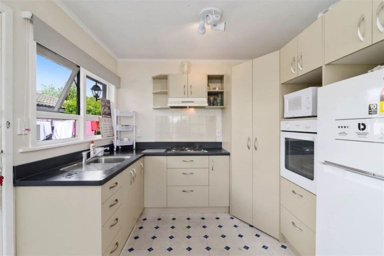 Photo of property in 1/20 Carnot Street, Glenholme, Rotorua, 3010