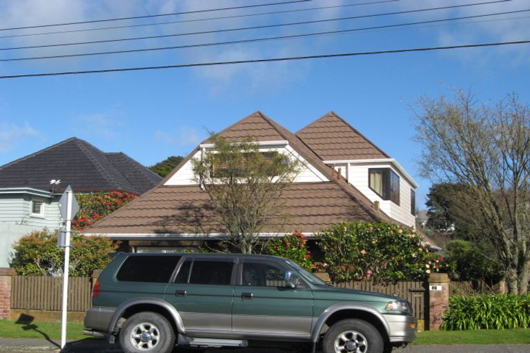 Photo of property in 17 Hatton Street, Karori, Wellington, 6012