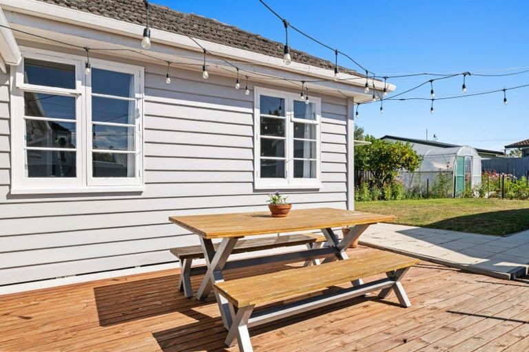 Photo of property in 12 Cubitt Street, Blenheim, 7201