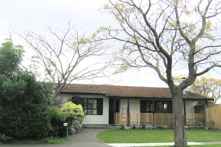 Photo of property in 2 Ryan Crescent, Greenmeadows, Napier, 4112