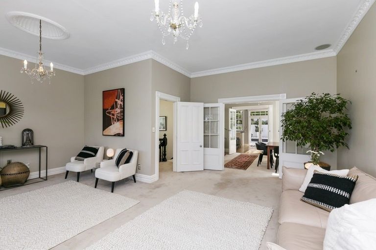 Photo of property in 26 Talavera Terrace, Kelburn, Wellington, 6012