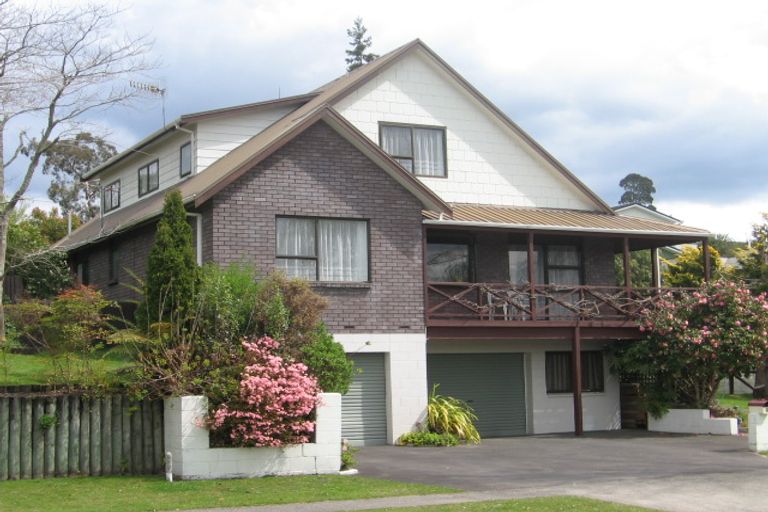 Photo of property in 69 Pegasus Drive, Sunnybrook, Rotorua, 3015