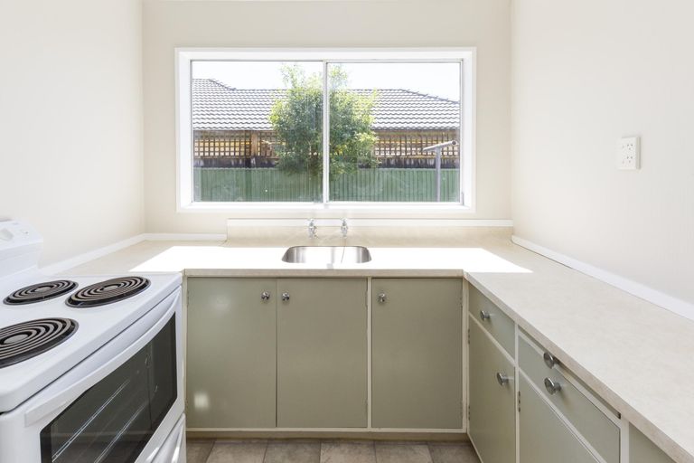 Photo of property in 1/495a Ferguson Street, Palmerston North, 4410