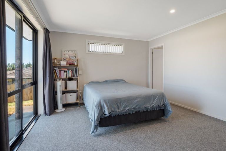 Photo of property in 11 Caldera Crescent, Pyes Pa, Tauranga, 3112