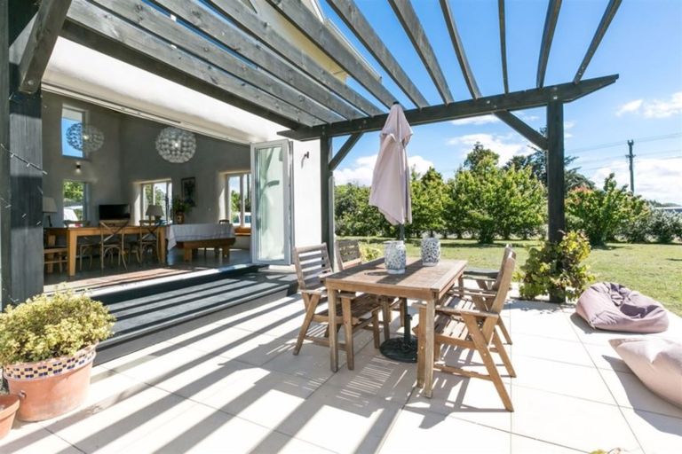 Photo of property in 226 Riverbend Road, Meeanee, Napier, 4110