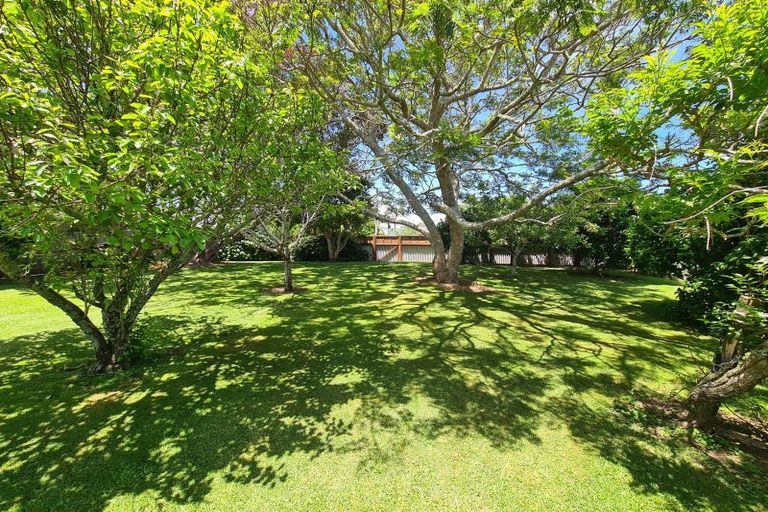 Photo of property in 68 Watt Street, Coromandel, 3506