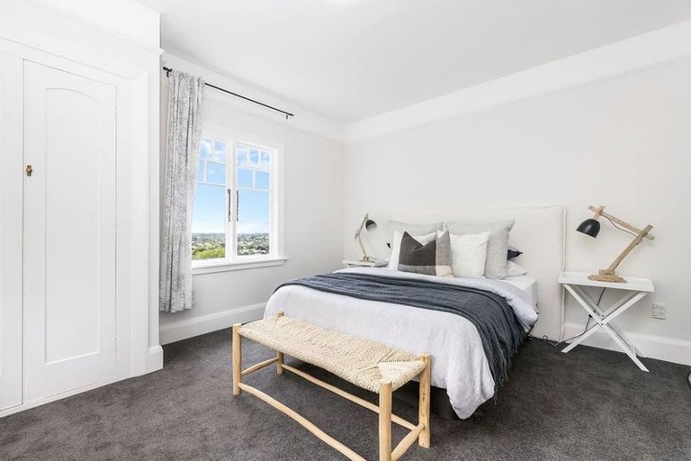 Photo of property in 17a Cracroft Terrace, Cashmere, Christchurch, 8022