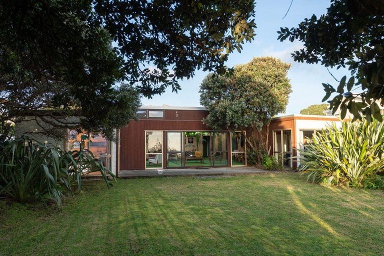 Photo of property in 201a Rosetta Road, Raumati South, Paraparaumu, 5032