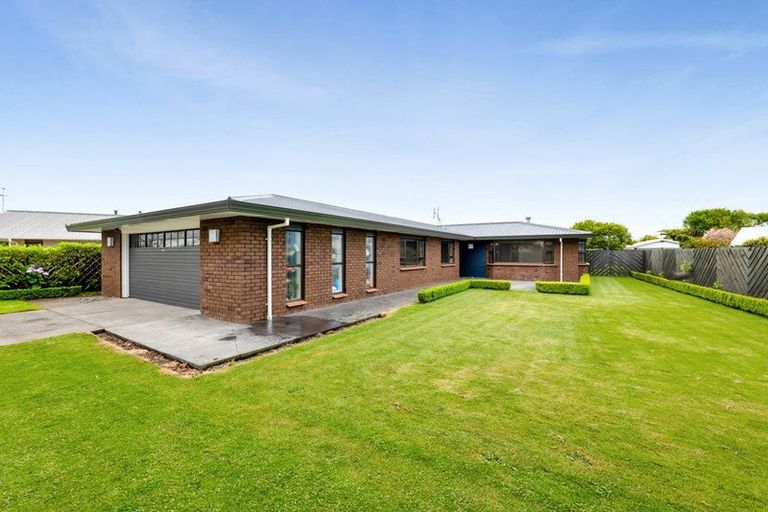 Photo of property in 74 Rata Street, Hawera, 4610