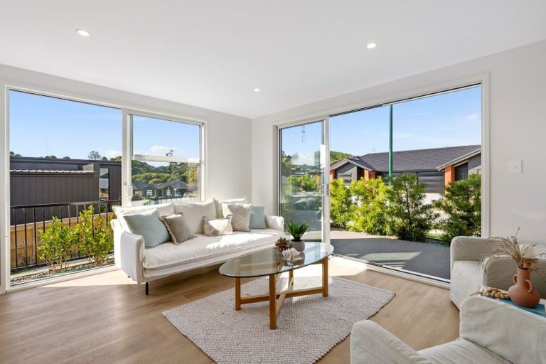 Photo of property in 261 Adler Drive, Ohauiti, Tauranga, 3112