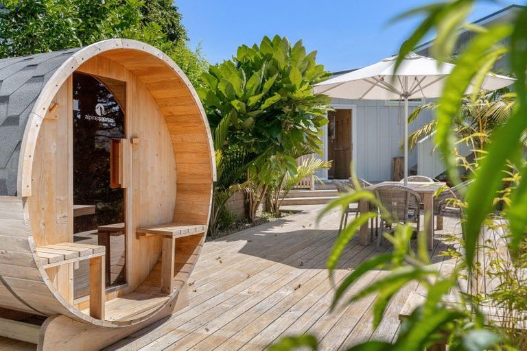 Photo of property in 139 Bruce Wallace Place, Whangamata, 3620