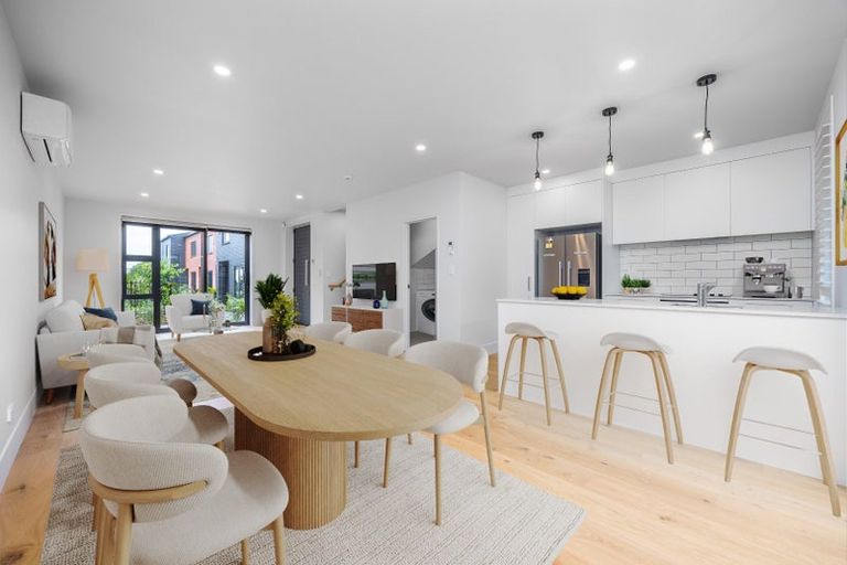 Photo of property in 7d Treasury Place, Onehunga, Auckland, 1061