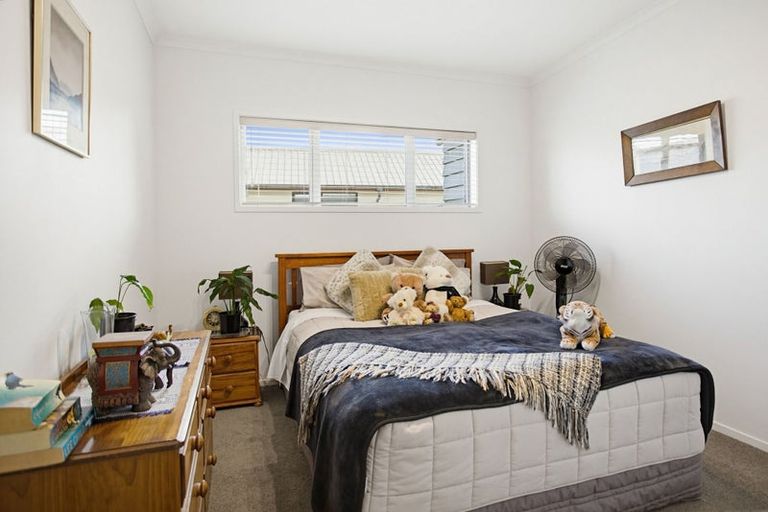 Photo of property in 5 Debenham Drive, Whitianga, 3510