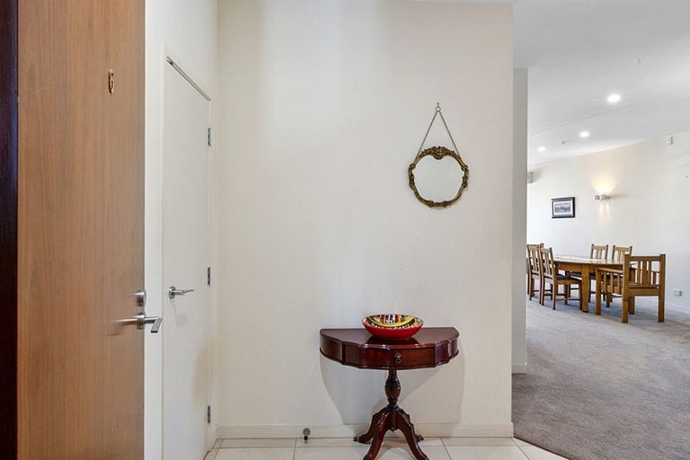 Photo of property in Quarterdeck, 6/4 Buller Street, New Plymouth, 4310