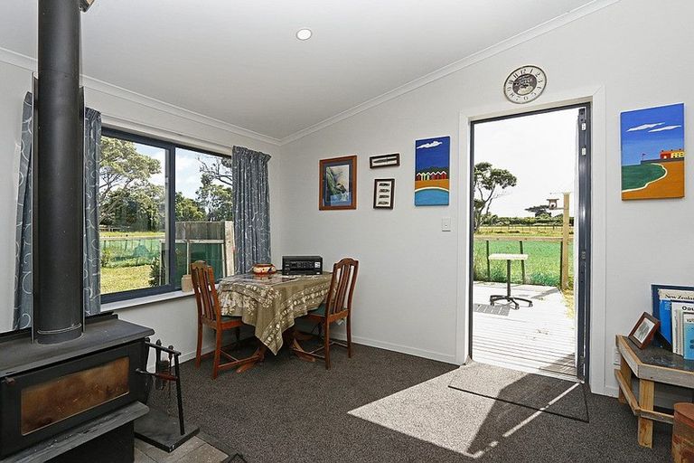 Photo of property in 59 Gisborne Terrace, Opunake, 4616