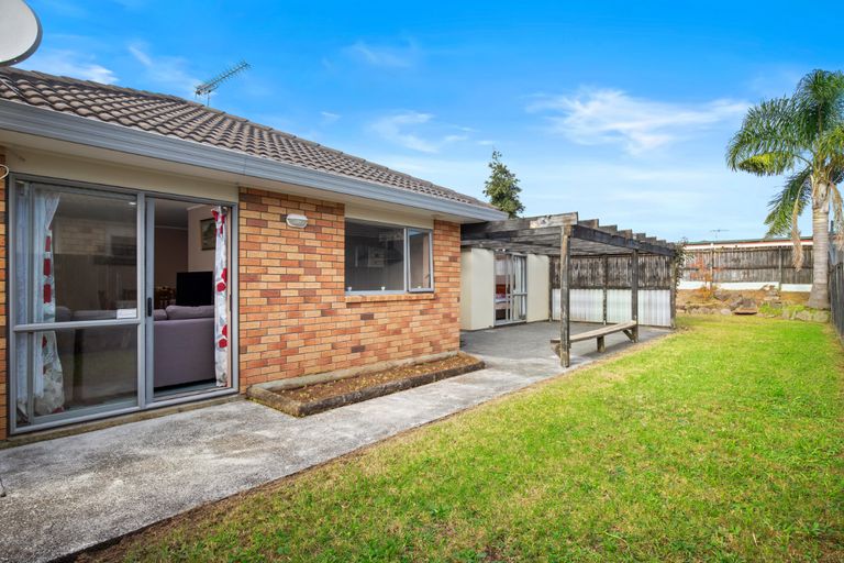Photo of property in 22 Margarita Rise, Pukekohe, 2120