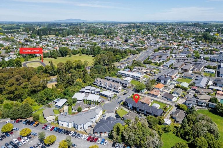 Photo of property in 2/19 Dowding Street, Melville, Hamilton, 3206