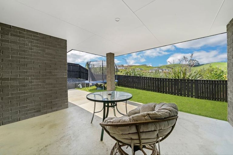 Photo of property in 41b Leathem Crescent, Pokeno, 2402