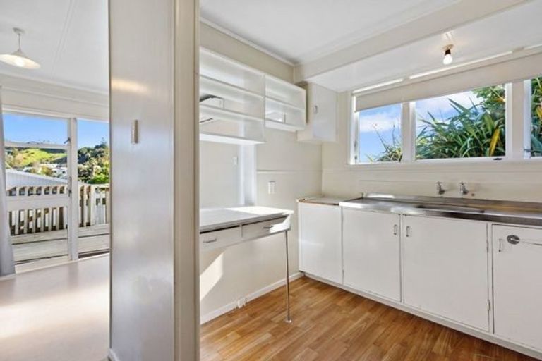 Photo of property in 20b Waitaha Road, Welcome Bay, Tauranga, 3112