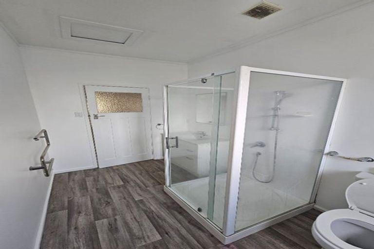 Photo of property in 143 Rongotai Road, Kilbirnie, Wellington, 6022