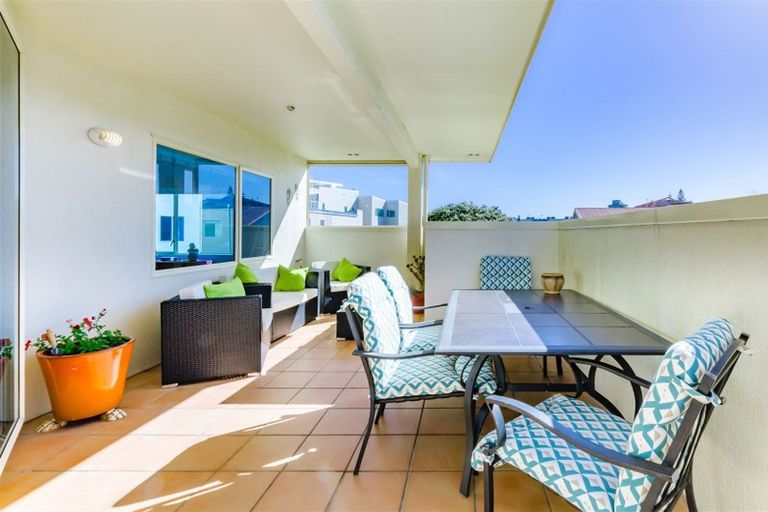 Photo of property in Ocean Apartments, 9/44 Marine Parade, Paraparaumu Beach, Paraparaumu, 5032