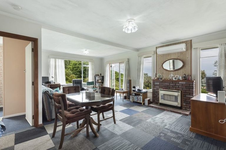 Photo of property in 56 Lindsay Road, Balaclava, Dunedin, 9011