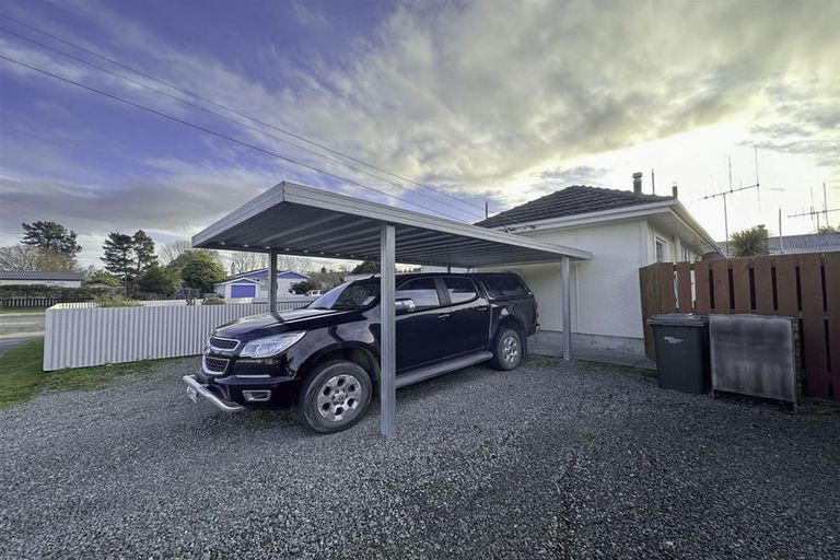 Photo of property in 70 Mckenzie Street, Geraldine, 7930