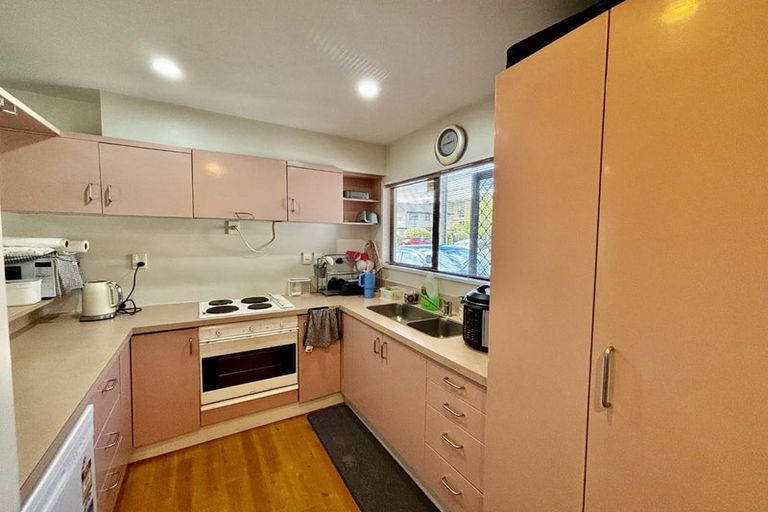 Photo of property in 1/455 Barbadoes Street, Edgeware, Christchurch, 8013