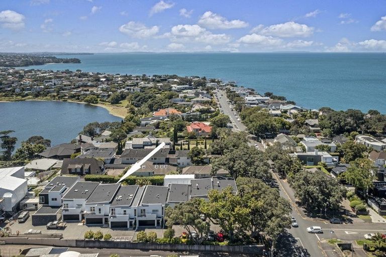 Photo of property in 6/258 Hurstmere Road, Takapuna, Auckland, 0622