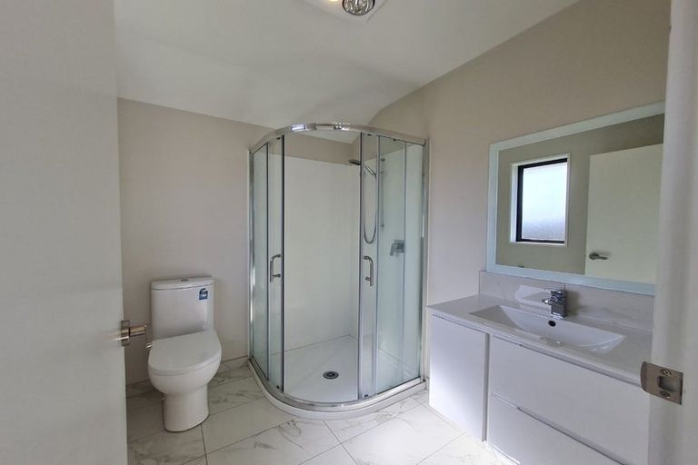 Photo of property in 2 Tika Street, Riccarton, Christchurch, 8041