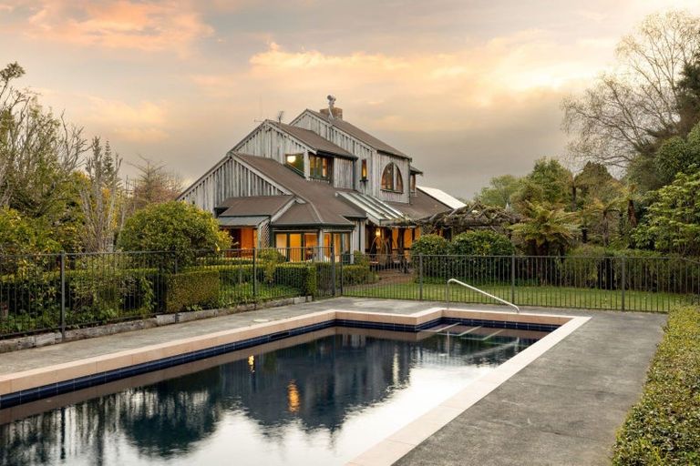 Photo of property in 23 Dalbeth Place, Matangi, Hamilton, 3284