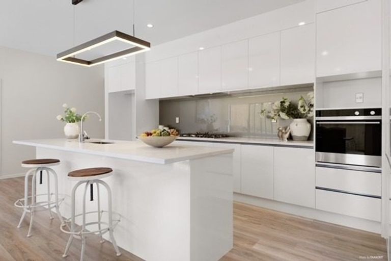 Photo of property in 23 Reserva Crescent, Kumeu, 0810