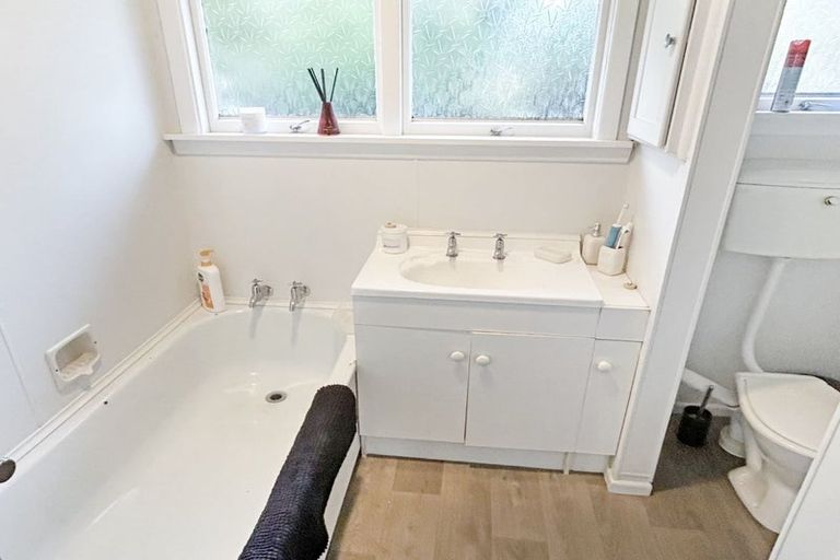 Photo of property in 11 Carol Place, Halswell, Christchurch, 8025