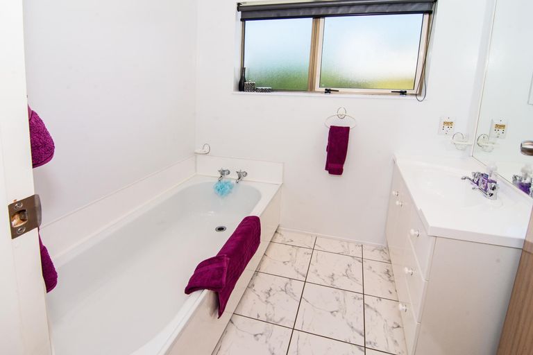 Photo of property in 15 Chamberlain Road, Masterton, 5810