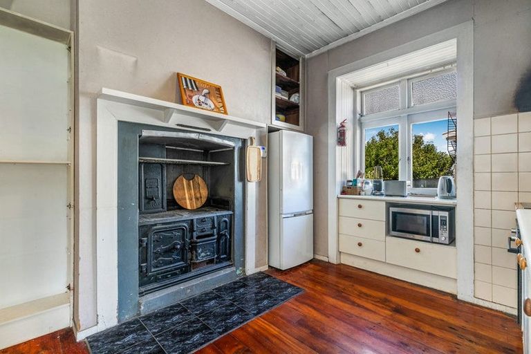 Photo of property in 47 Roys Road, Weymouth, Auckland, 2103