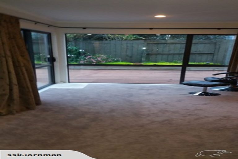 Photo of property in 47c Redoubt Road, Goodwood Heights, Auckland, 2105