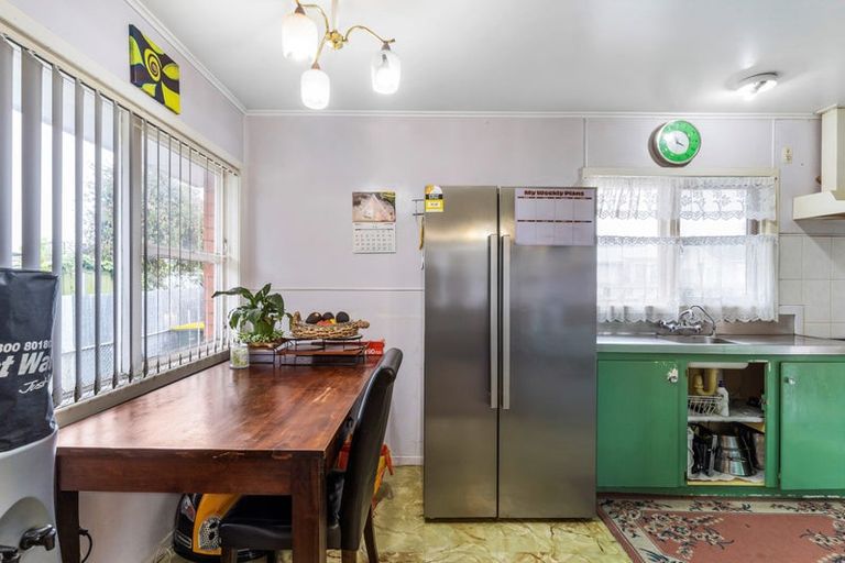 Photo of property in 38 Cheviot Street, Mangere East, Auckland, 2024