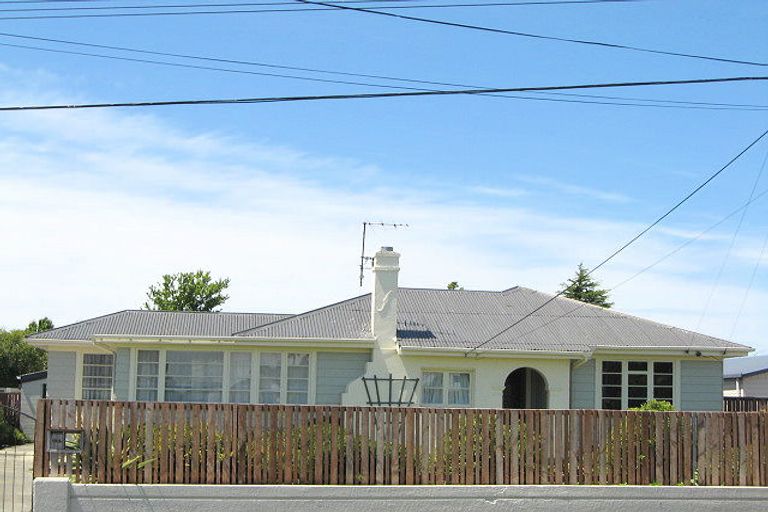 Photo of property in 124 Kerrs Road, Avonside, Christchurch, 8061