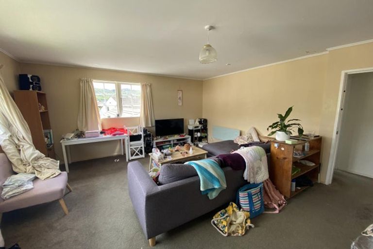 Photo of property in 5b Astor Street, Karori, Wellington, 6012