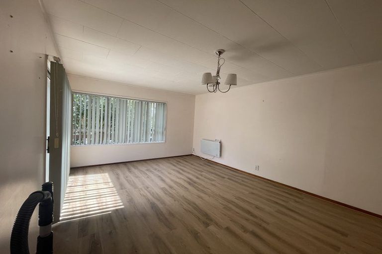 Photo of property in 5 Eagleson Street, Northcross, Auckland, 0632