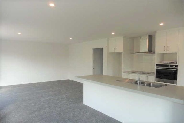 Photo of property in 8 Te Whariki Street, Marshland, Christchurch, 8083
