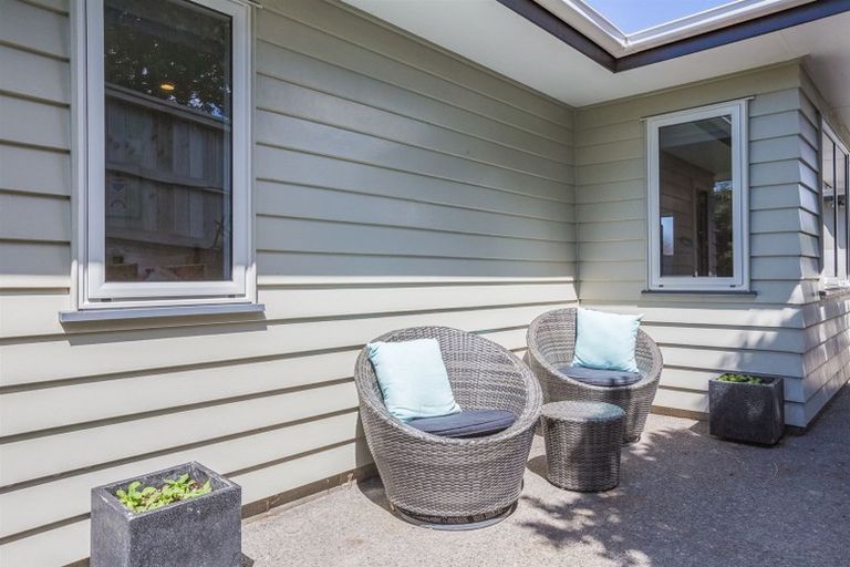 Photo of property in 7 Nelson Avenue, Aotea, Porirua, 5024