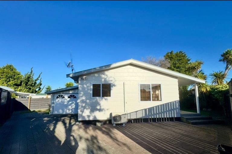 Photo of property in 5a Newton Place, Westbrook, Palmerston North, 4412