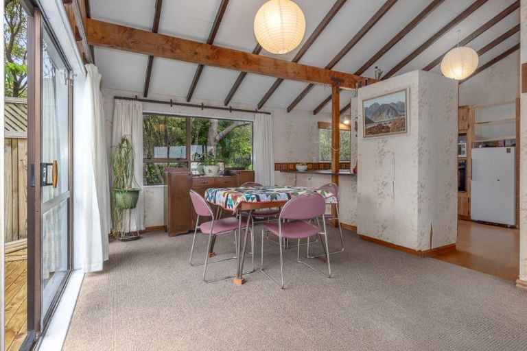 Photo of property in 17 Kinloch Place, Papakowhai, Porirua, 5024