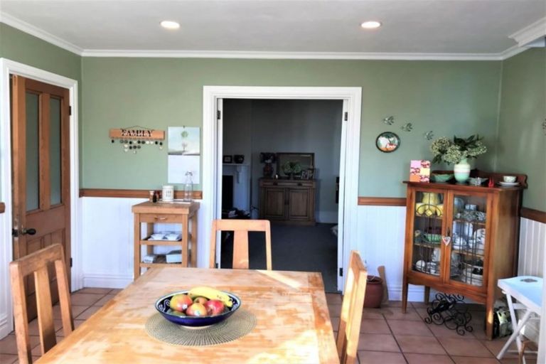 Photo of property in 27 Cromer Street, Balclutha, 9230