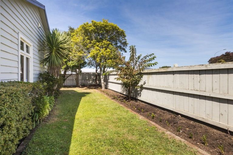 Photo of property in 585 Ferguson Street, Terrace End, Palmerston North, 4410