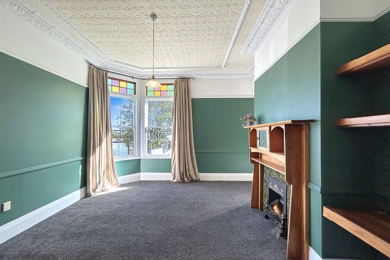 Photo of property in 224 Park Street, Winton, 9720