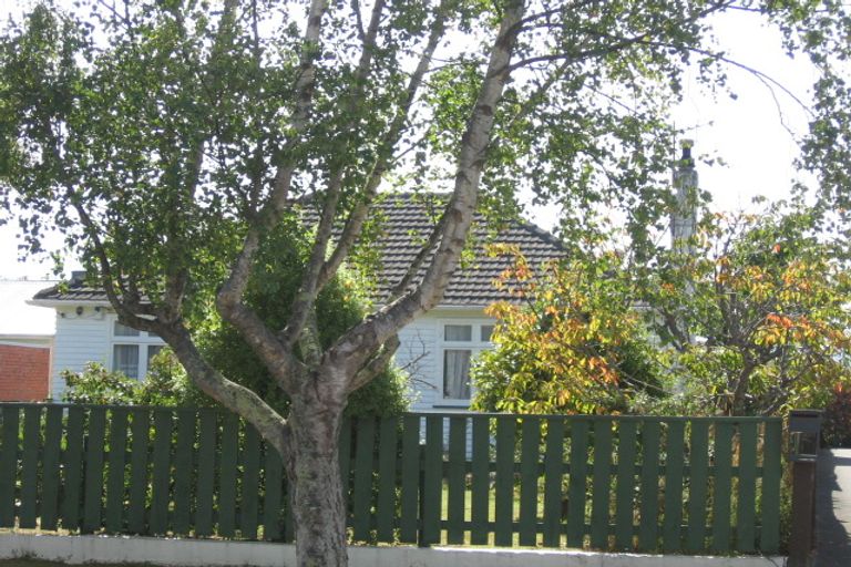 Photo of property in 2/21 Ranfurly Street, Trentham, Upper Hutt, 5018